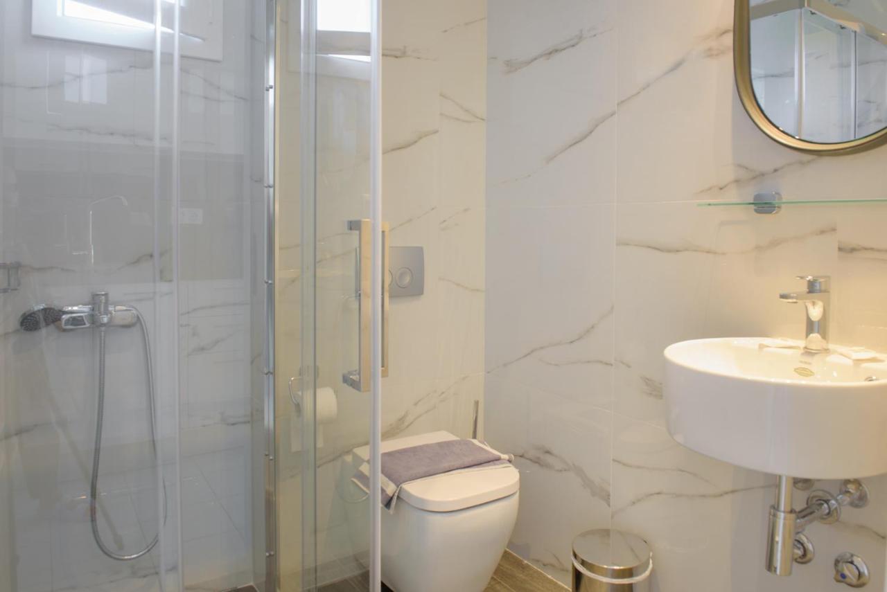 Hotel Papanikolaou Ierissós Ngoại thất bức ảnh